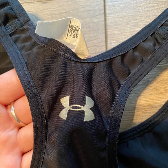 Under Armour Sports Bra - Picture 3 of 5
